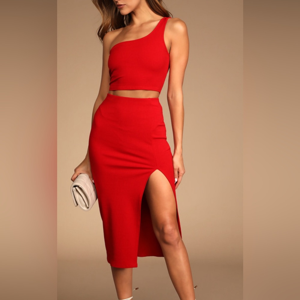 Lulus two piece midi dress red size M